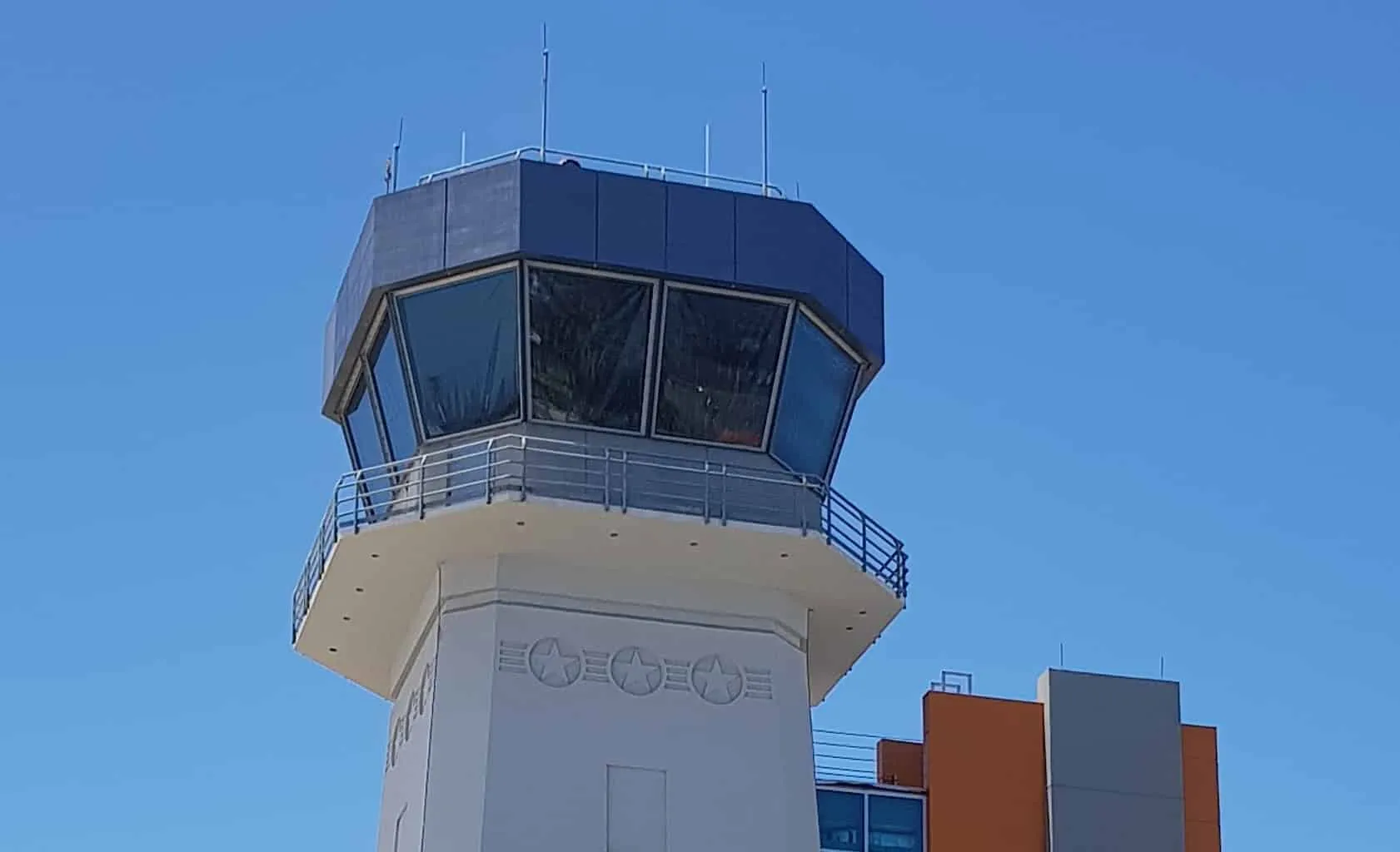 En proceso de subasta rehabilitación en torre de control de Aeropuerto de Aguadilla
