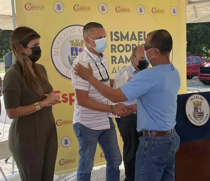 Guánica incentiva a sus comerciantes y pescadores