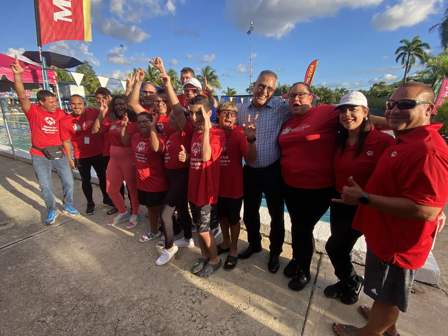Defensoría de las Personas con Impedimentos se une a Brazadas por la Inclusión de Special Olympics, en fomento de la inclusión