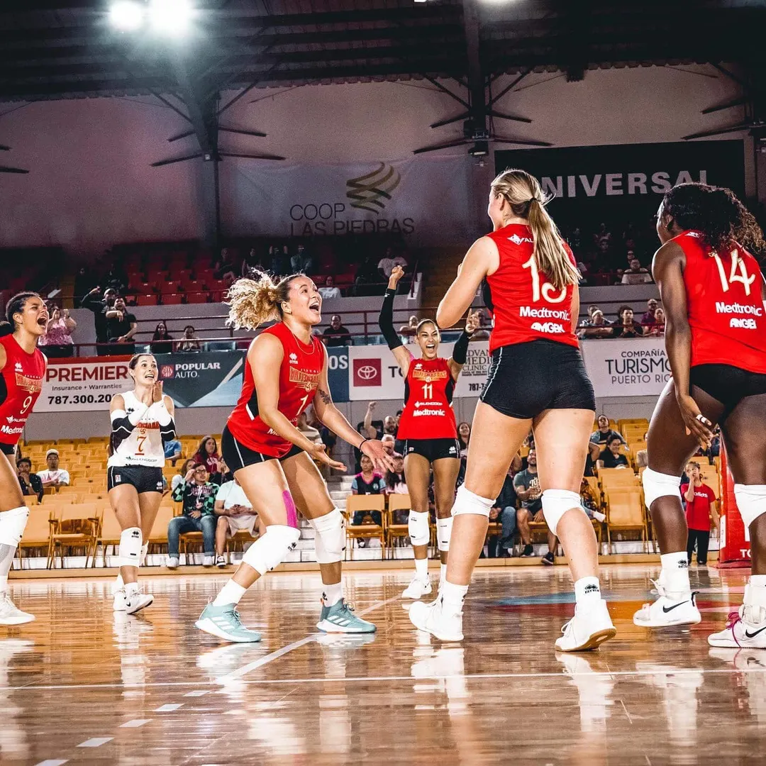 Naranjito derrotó a Corozal y se mantiene con vida en la recta final de la serie regular de la LVSF