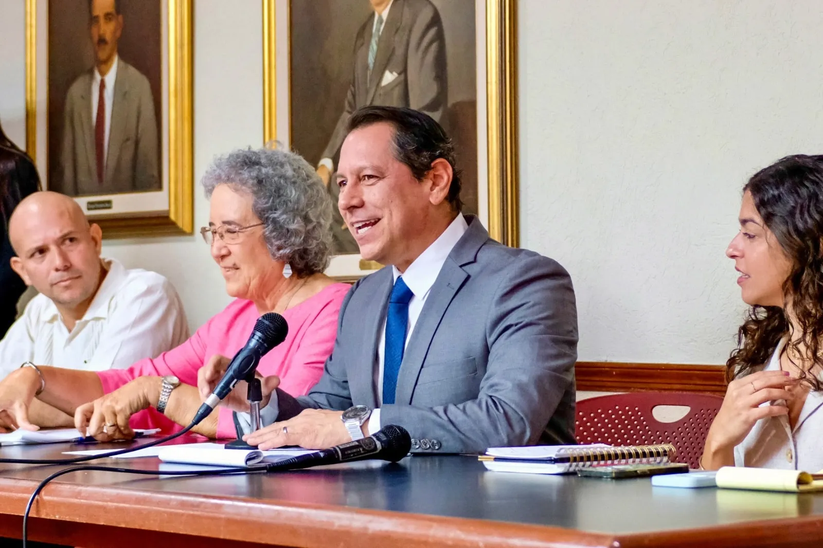 Senado de Puerto Rico rinde homenaje  a Los Cantores de San Juan por sus 50 años de  trayectoria y aporte musical
