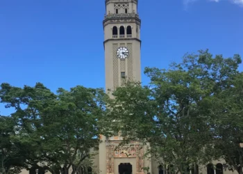 Acusa JSF de violentar los derechos humanos de los estudiantes de la UPR