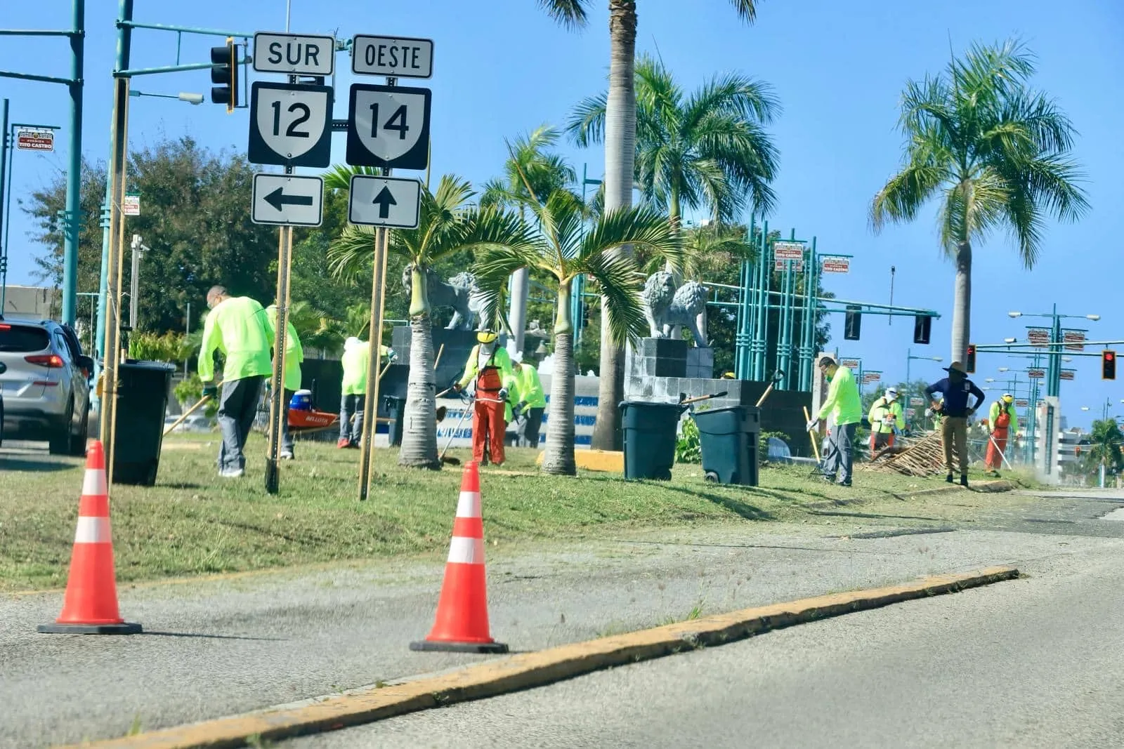 Brigadas de confinados se unen al esfuerzo del ornato ponceño