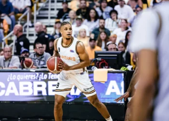 Arecibo empató su serie de cuartos de final