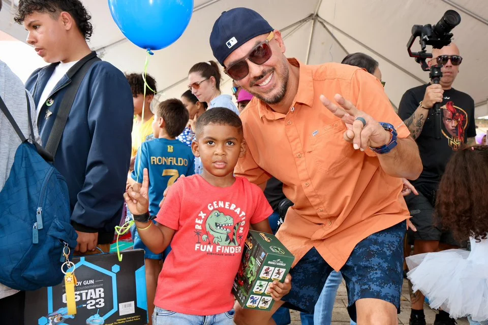 Fajardo celebra Día del Niño con un parque de diversiones lleno de  magia y alegría