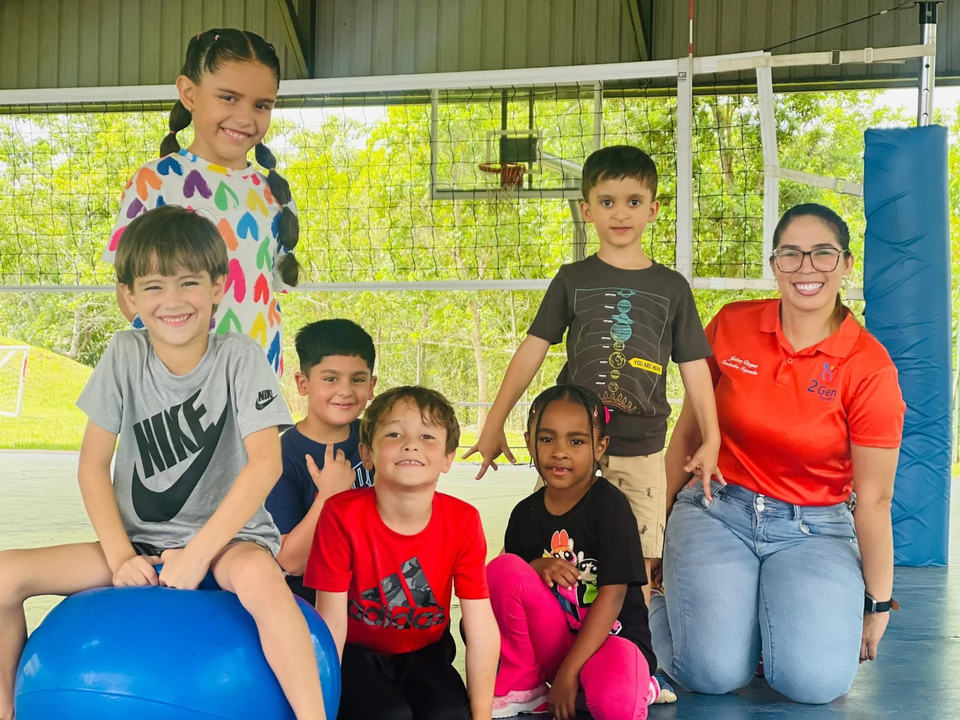 Centro 2Gen Aguada distribuirá 900 bultos en evento de regreso a la escuela