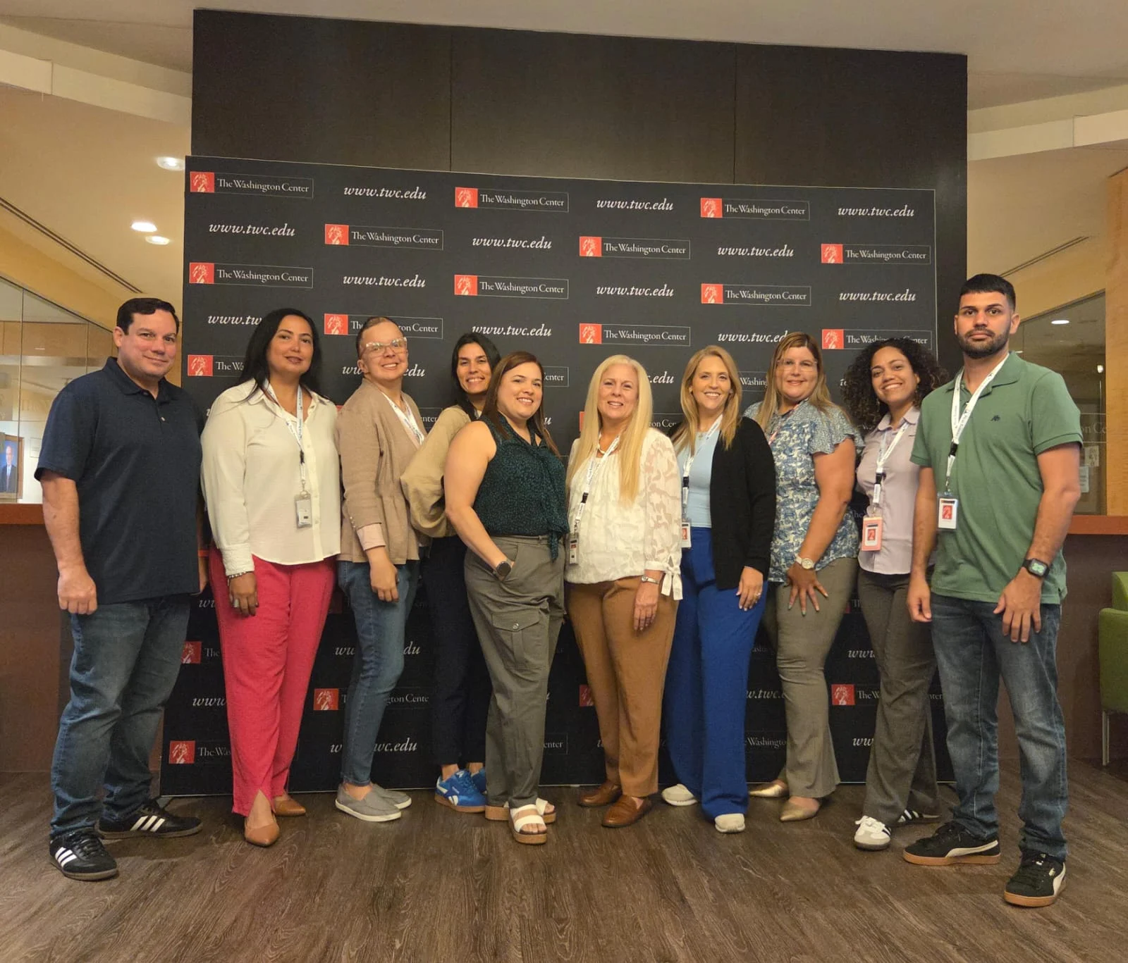 Diez maestros puertorriqueños inician internado en Washington D.C. como parte del Programa Pilar Barbosa