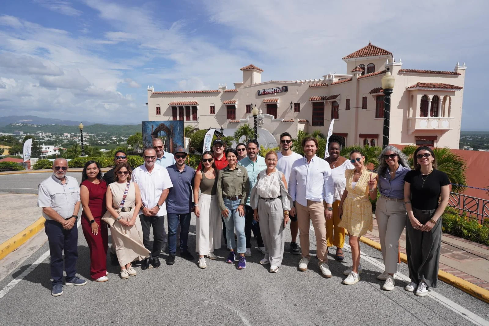 Alcaldesa de Ponce, Marlese Sifre Rodríguez lidera visita de líneas de crucero internacionales al Puerto de Ponce