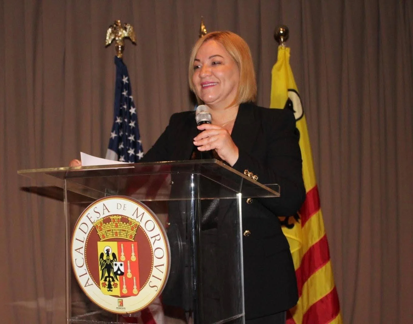 Alcaldesa de Morovis anuncia fallo favorable del Tribunal Federal en demanda contra la AAA