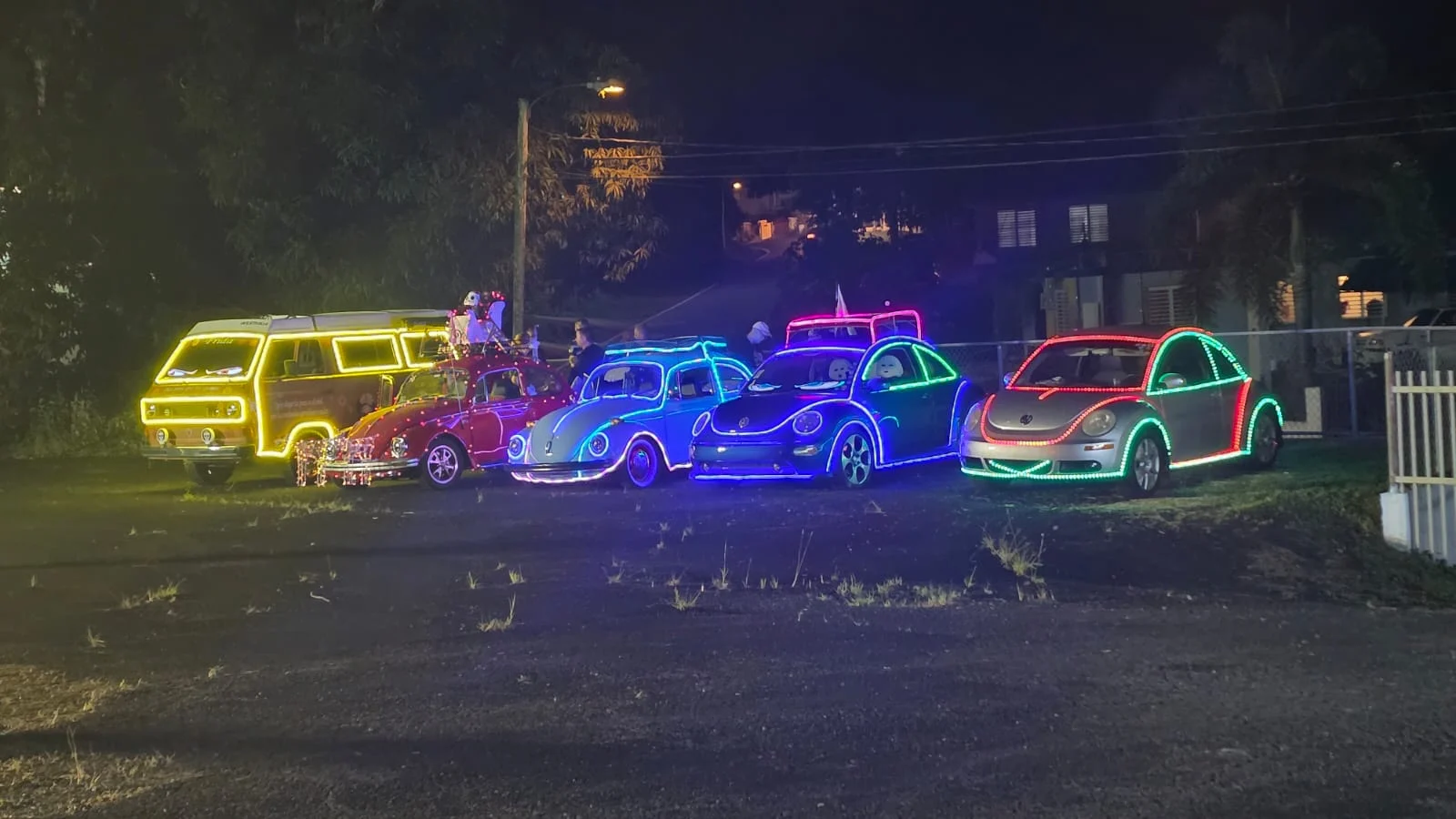 Caravana “No Balas Al Aire” recorre Moca para promover celebraciones seguras