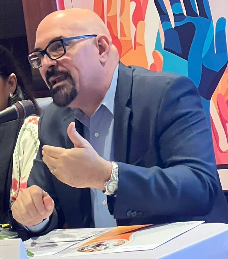 Pide a la Gobernadora que vete proyecto que concede derechos al no nacido