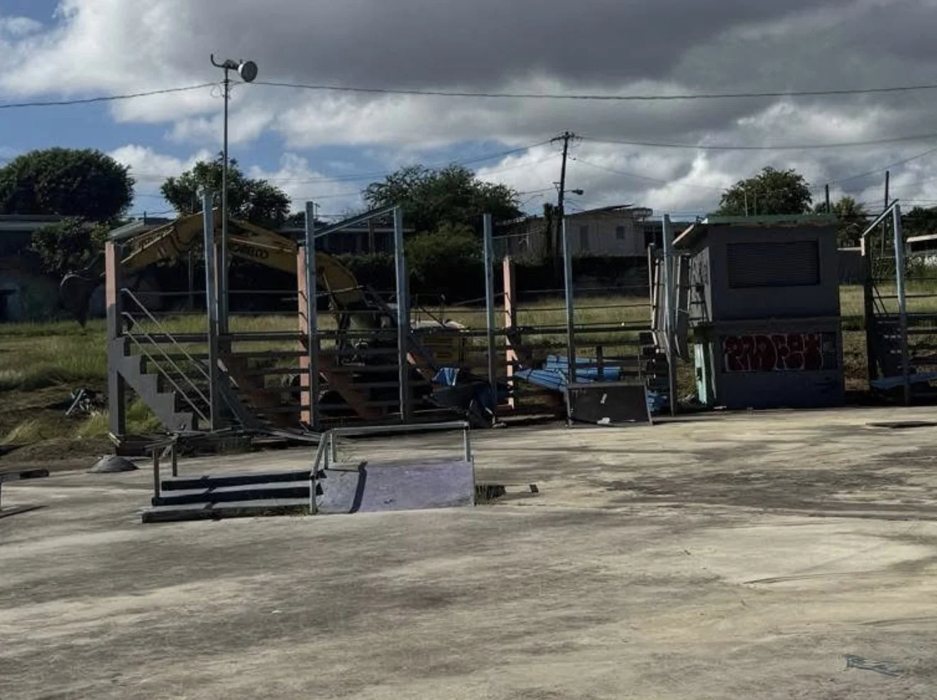 Arecibo Skate Park en proceso de mejoras y mantenimiento