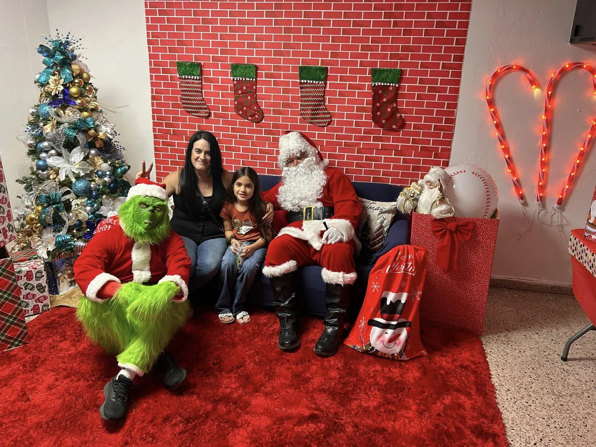 Santa Claus llega a Ceiba para recibir las cartas de los niños ceibeños