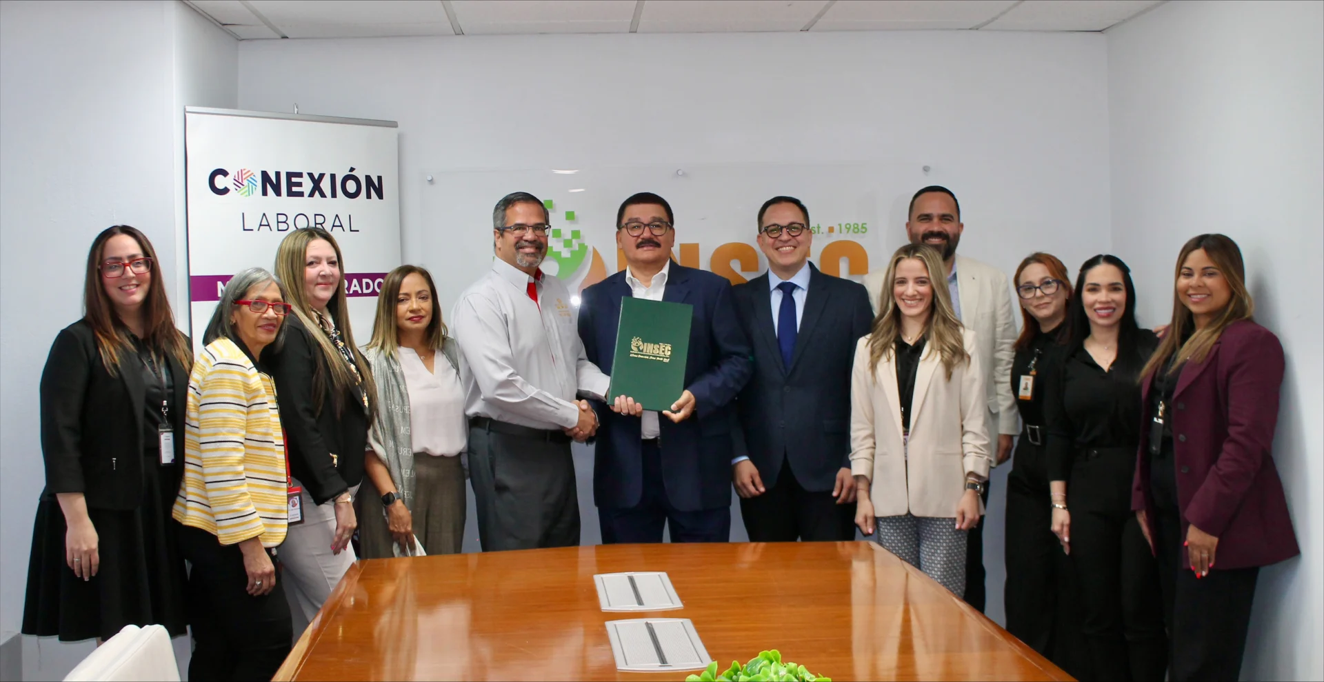 Alianza entre INSEC y el Centro de Gestión Única Manatí-Dorado promueve la creación de empleos y el desarrollo de empresarios