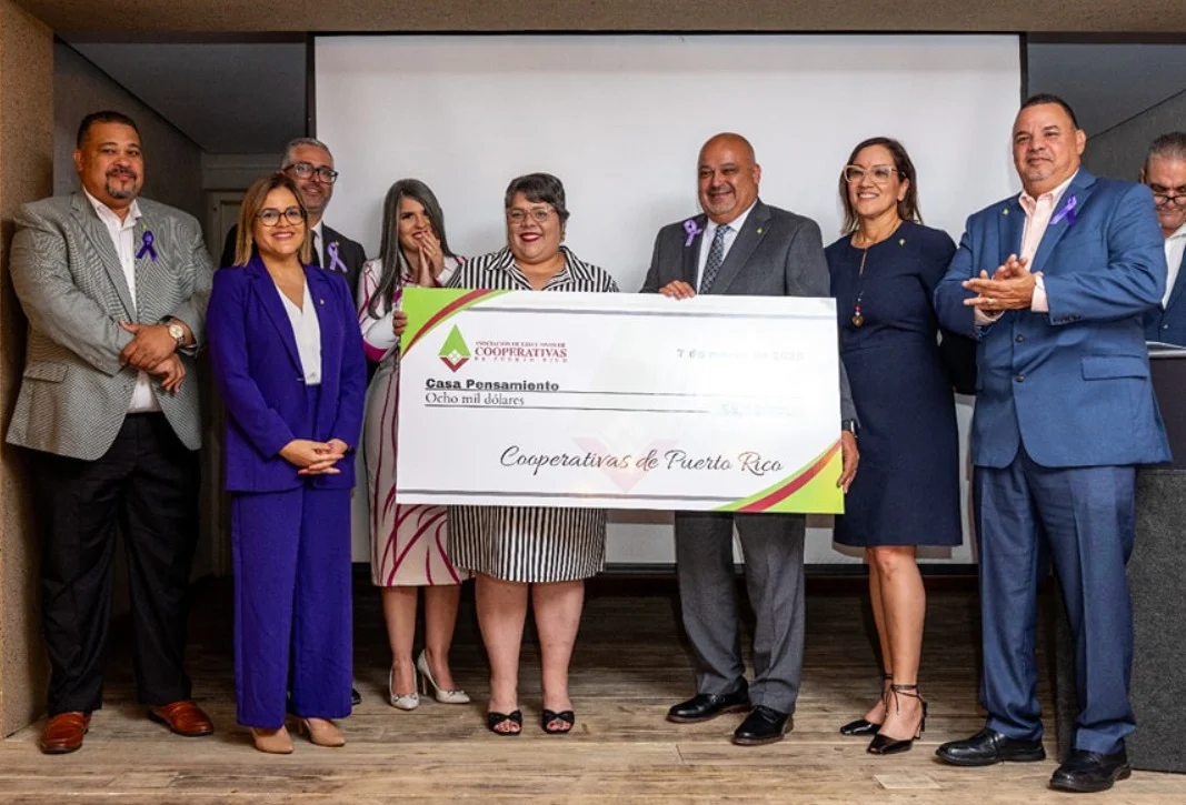 Cooperativas realizan aportación económica a albergue que atiende a víctimas de violencia doméstica