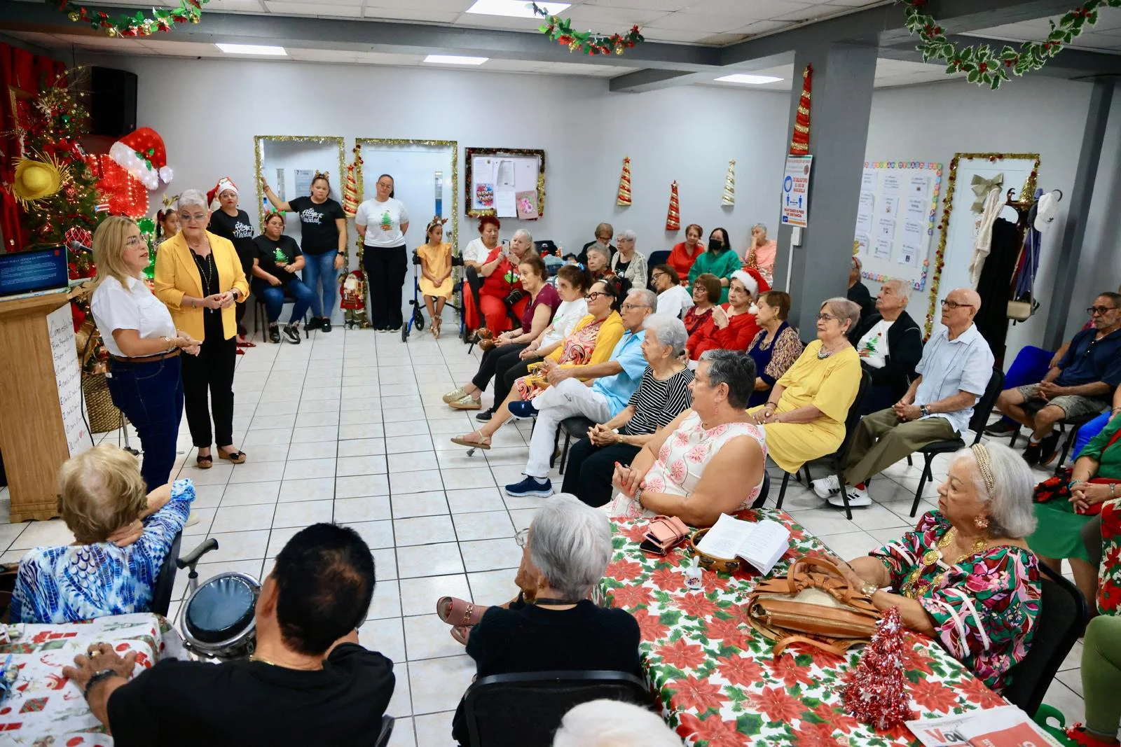 Alcaldesa de Ponce recibe recibe autorización municipal para administrar el Centro Luis Biaggi