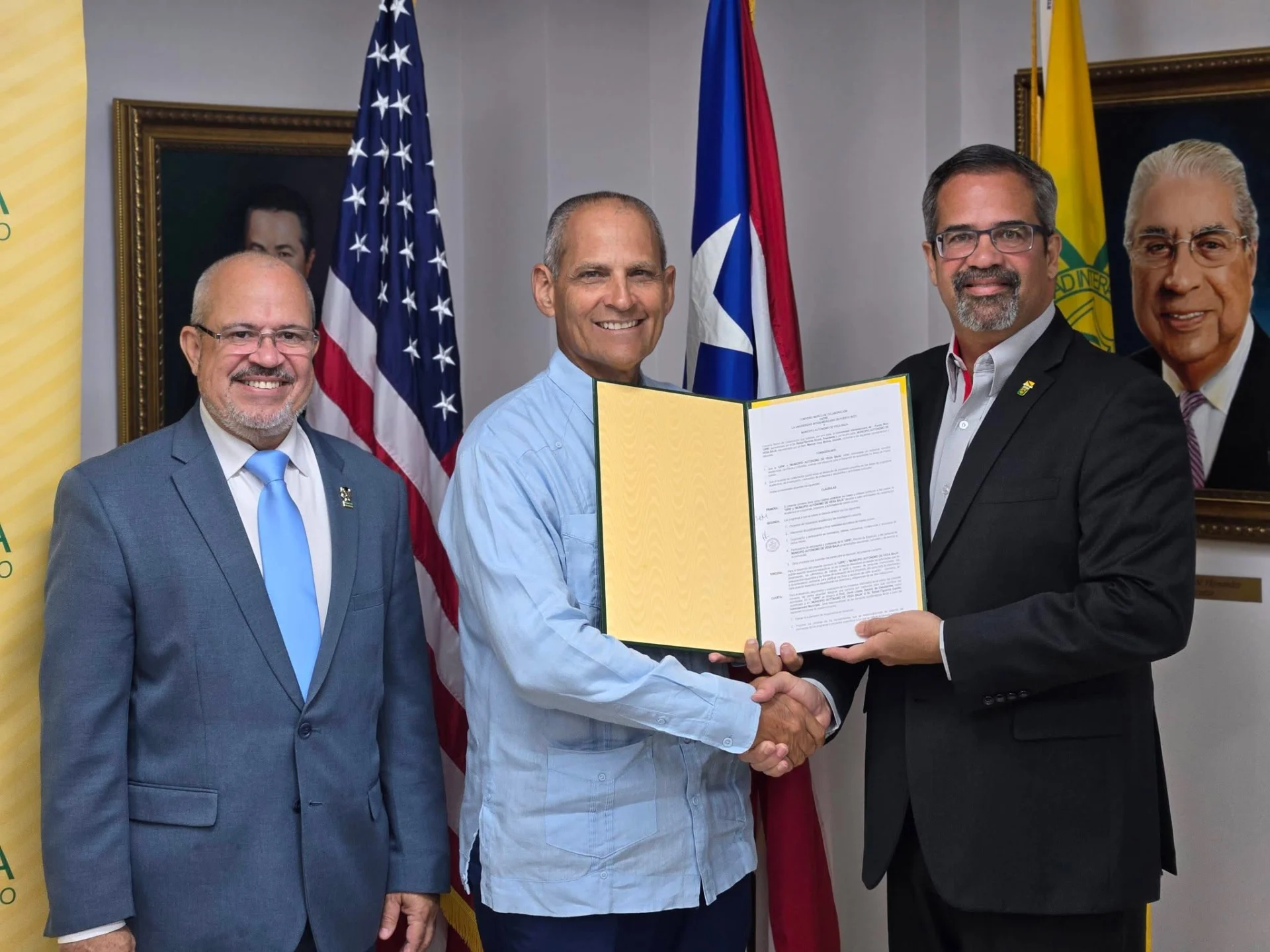 El 2026 inicia brillante para Vega Baja, formalizan alianza con la Interamericana