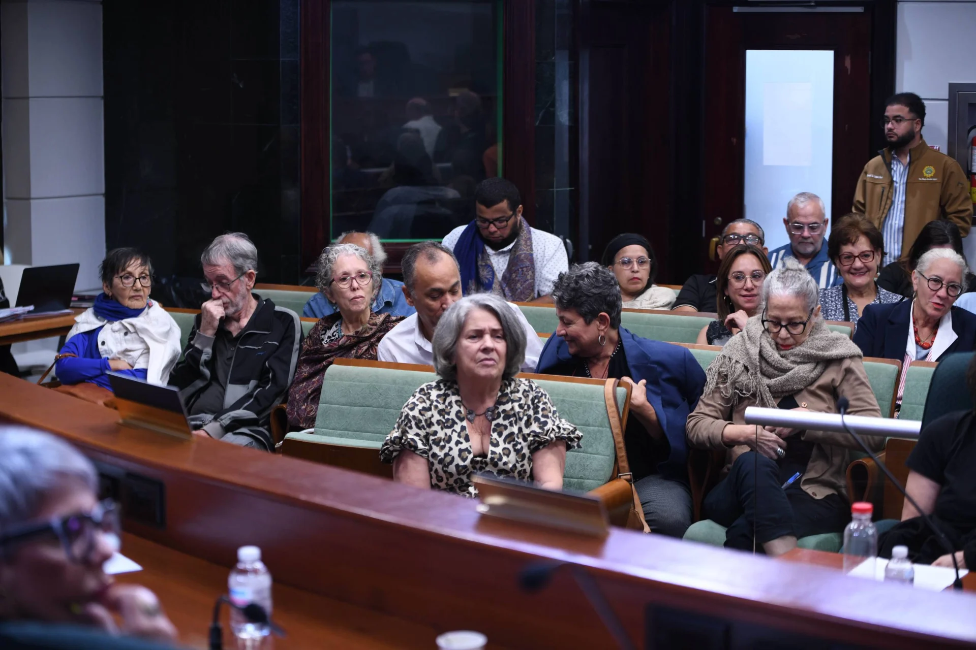 Alertan sobre riesgos de adultos mayores ante obras de canalización del río  Piedras