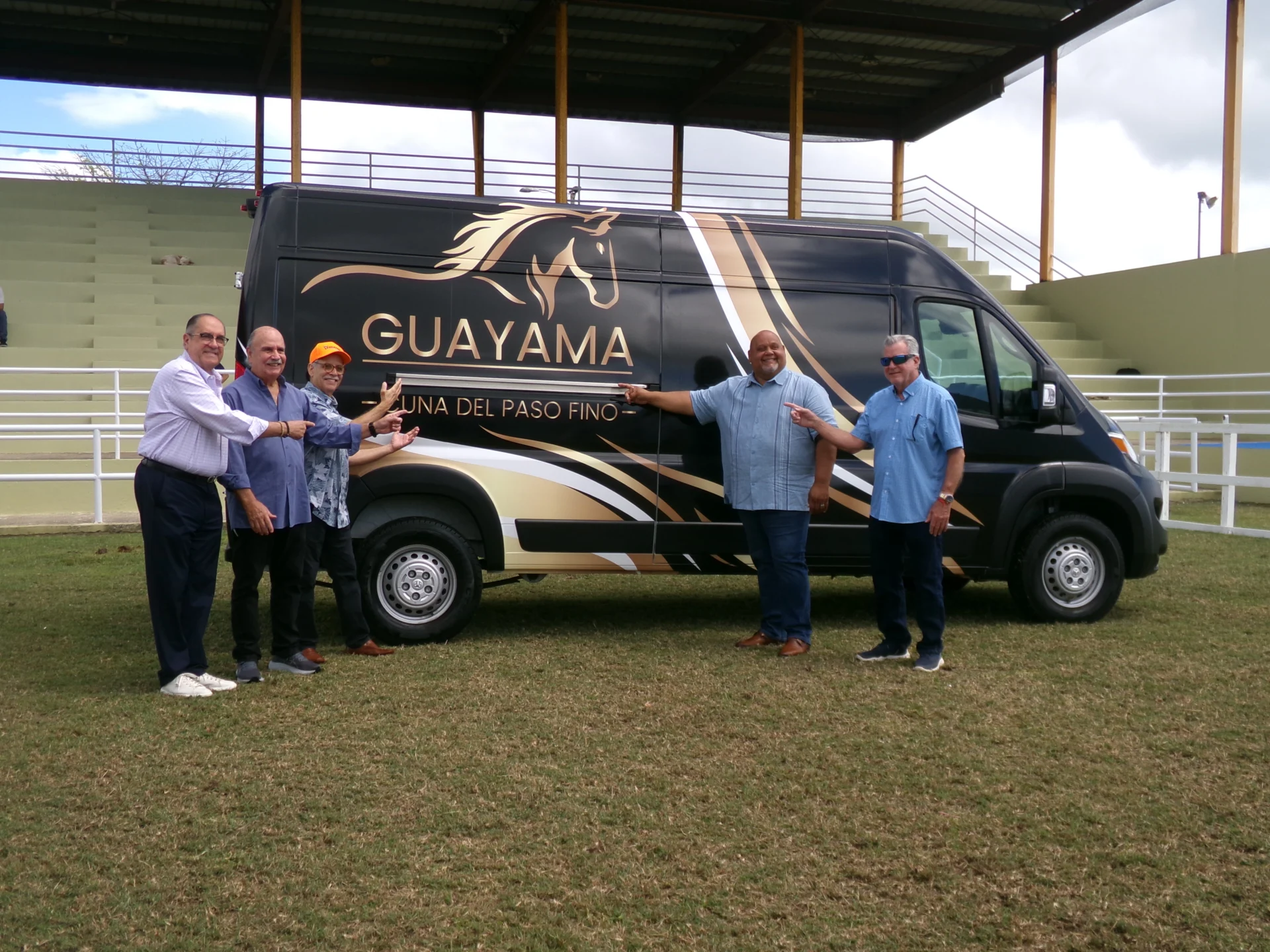 Guayama honra el legado del paso fino con nueva marca