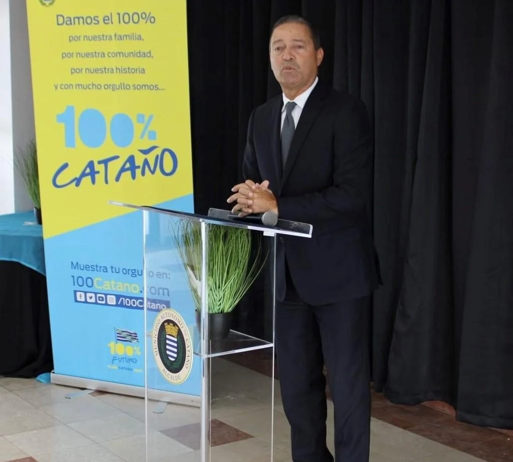 Alcalde de Cataño aclara tarifas de cementerios y garantiza ayudas para familias sin recursos