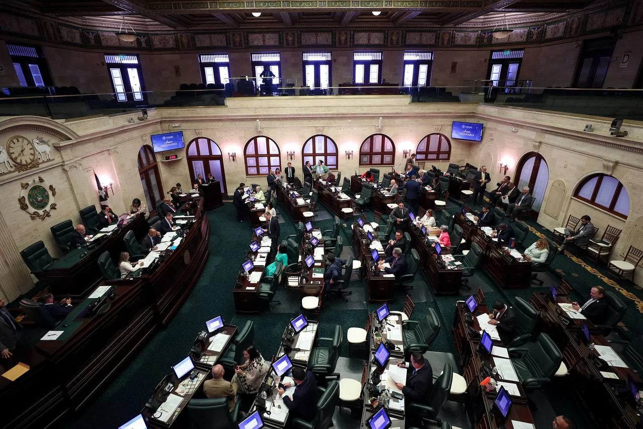 Cámara aprueba medida para crear rutas de deportes extremos ante crecimiento  del turismo de aventura