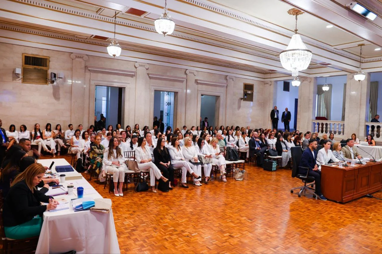 Senado de Puerto Rico inicia la evaluación del Proyecto del Senado 971 para regular servicios estéticos y de sueroterapia