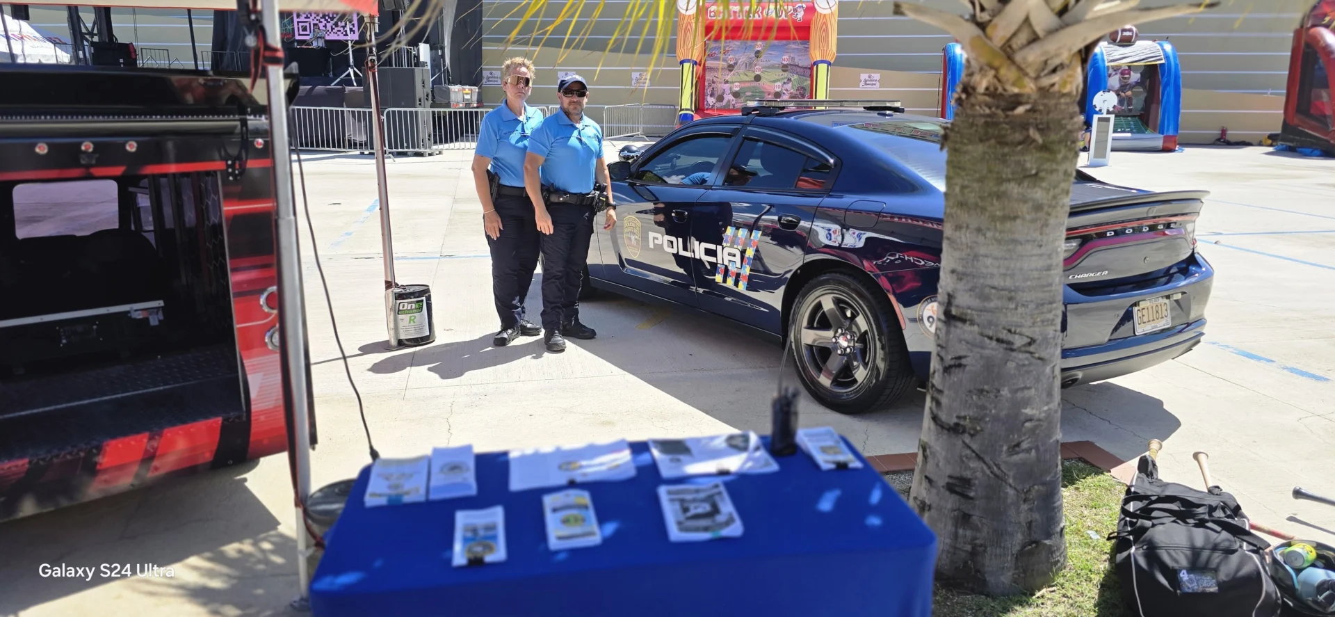 Policía ofrece charlas de manejo de crisis y uso de fuerza en comunidades de Mayagüez