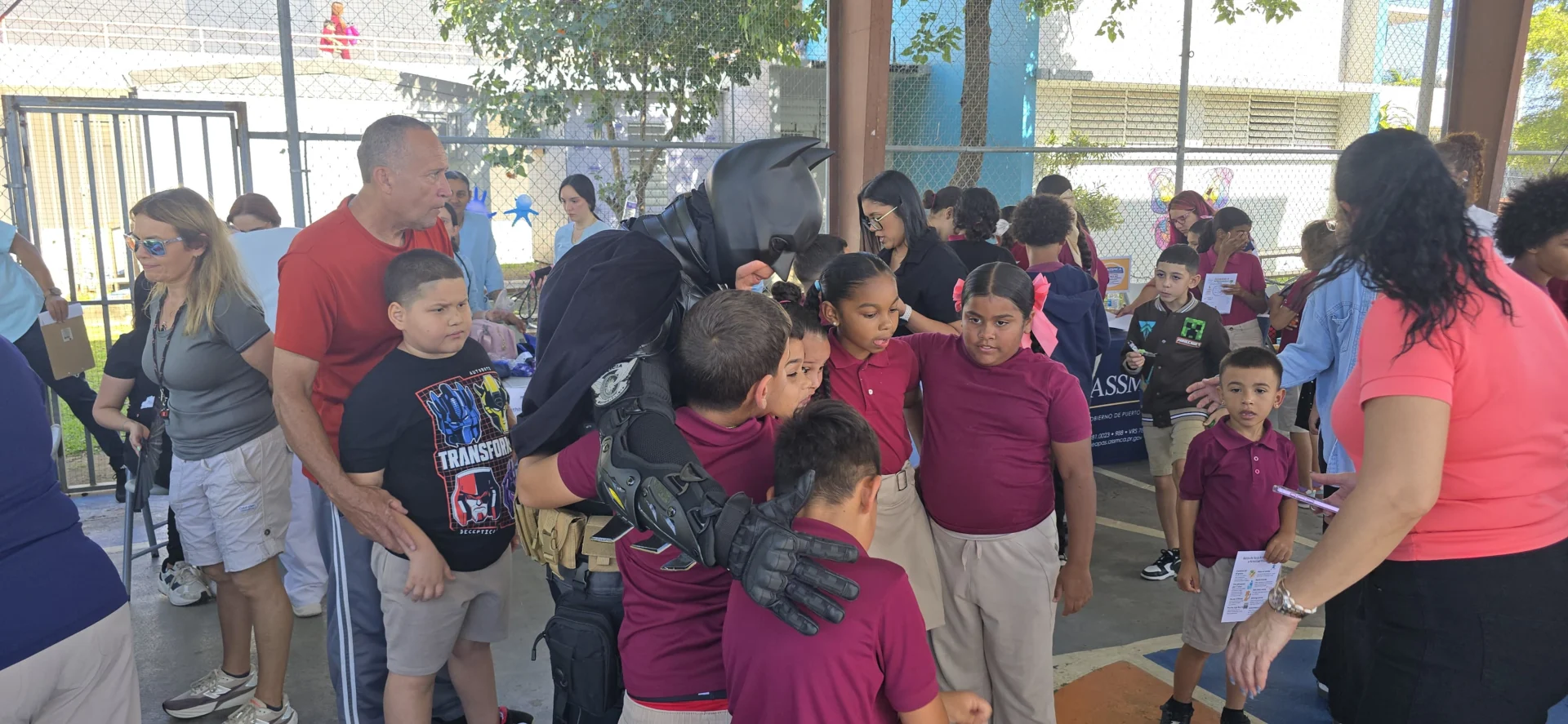 Distrito Policial de Mayagüez participa en Feria de Salud y Seguridad en la Escuela Elemental Segundo Ruiz Belvis