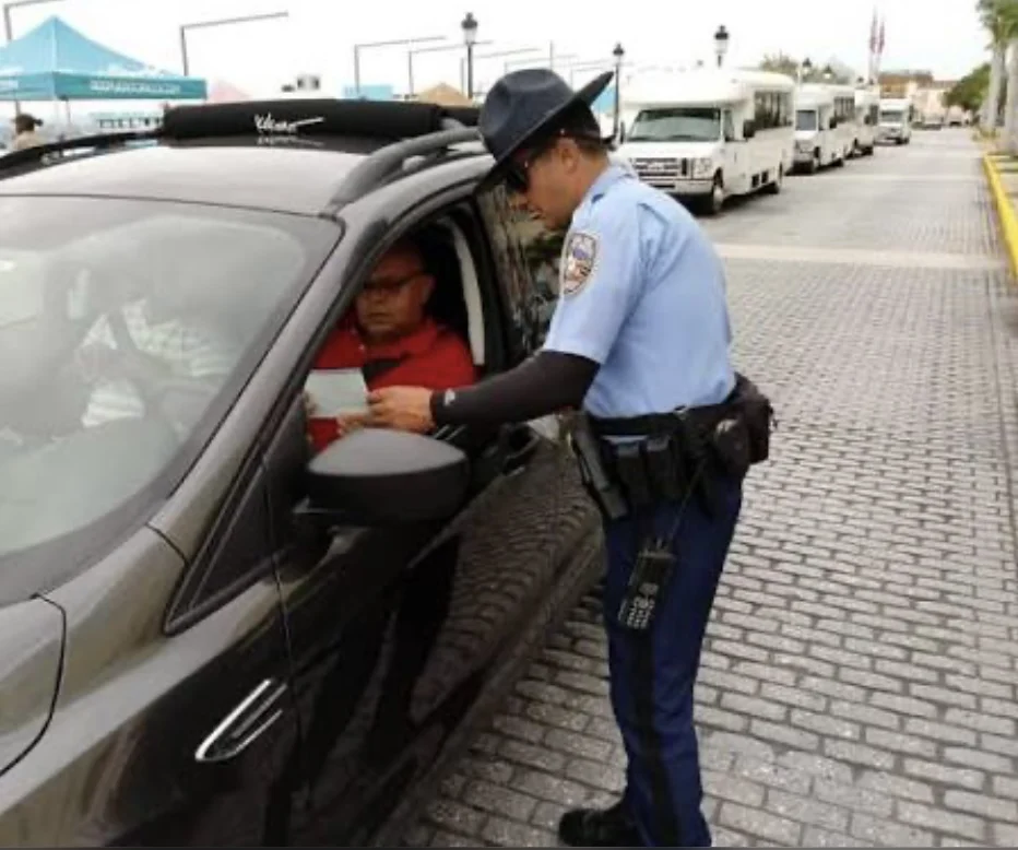 Alerta el Ombudsman que muchos conductores no están accediendo al 40% de descuento en multas