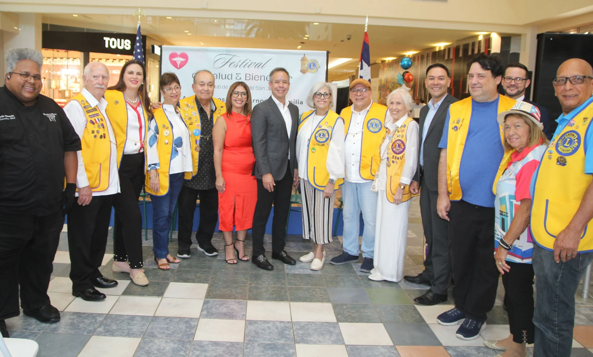 Alcalde Miguel Romero inaugura el Festival de la Salud y Bienestar número 44 del Club de Leones de San Juan