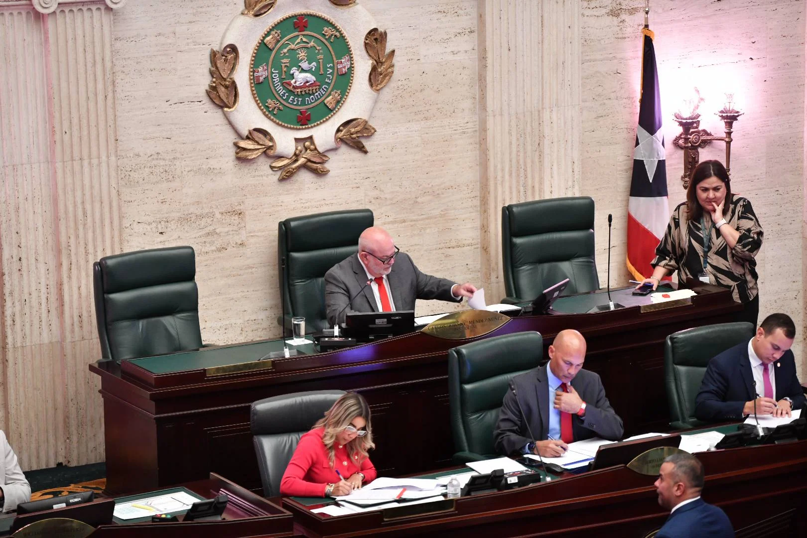 Cámara avala colaboración con municipios para agilizar la reparación del  alumbrado público