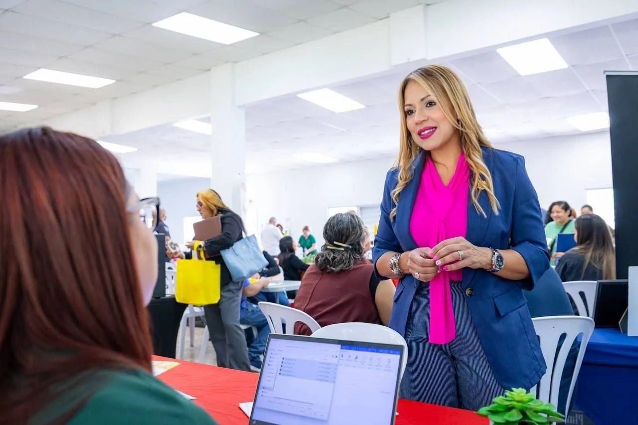 Estabilidad en el desempleo y crecimiento en sectores clave reflejan resiliencia del mercado laboral en enero de 2026