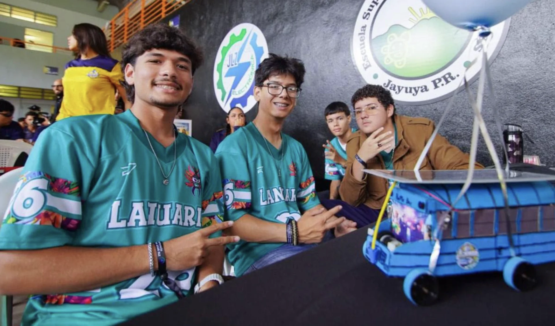 Impulsan la innovación con competencia de carritos solares entre estudiantes