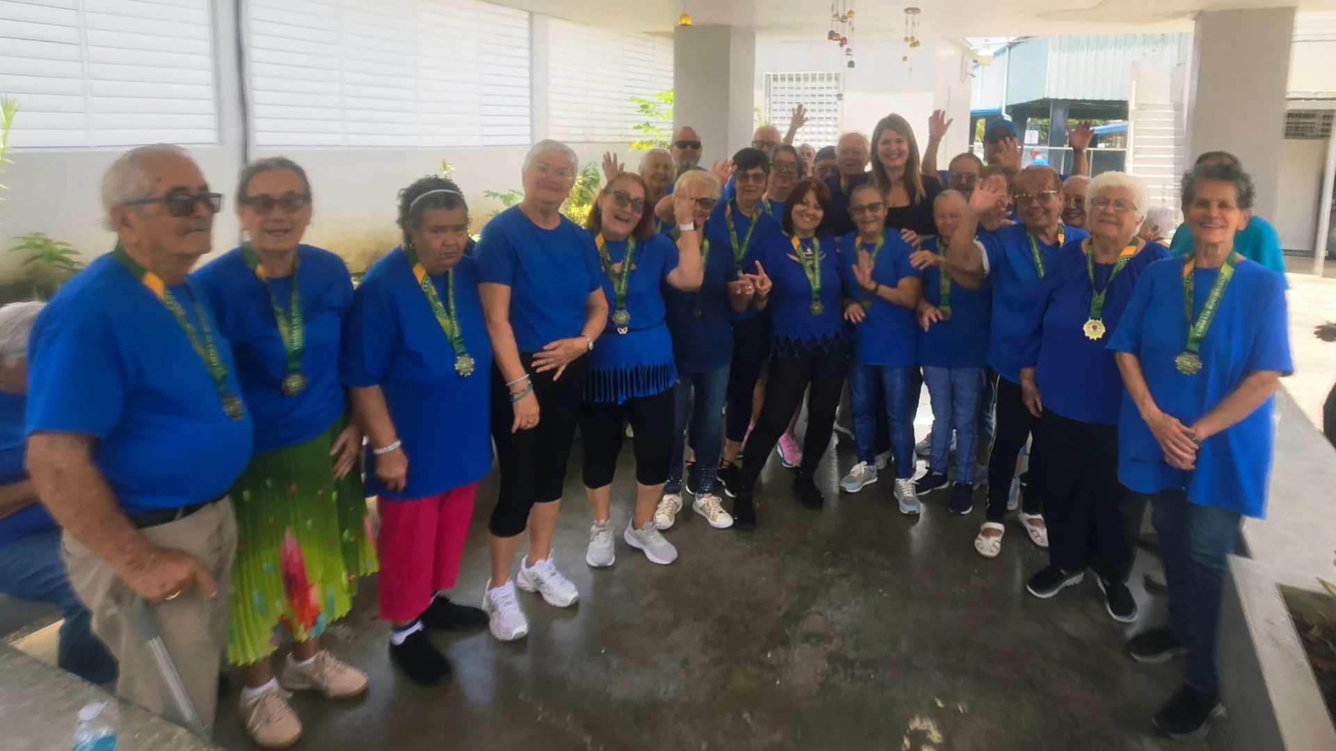 Equipo de Cidra se corona campeón en torneo de voleibol adaptado impulsado por Acción Social