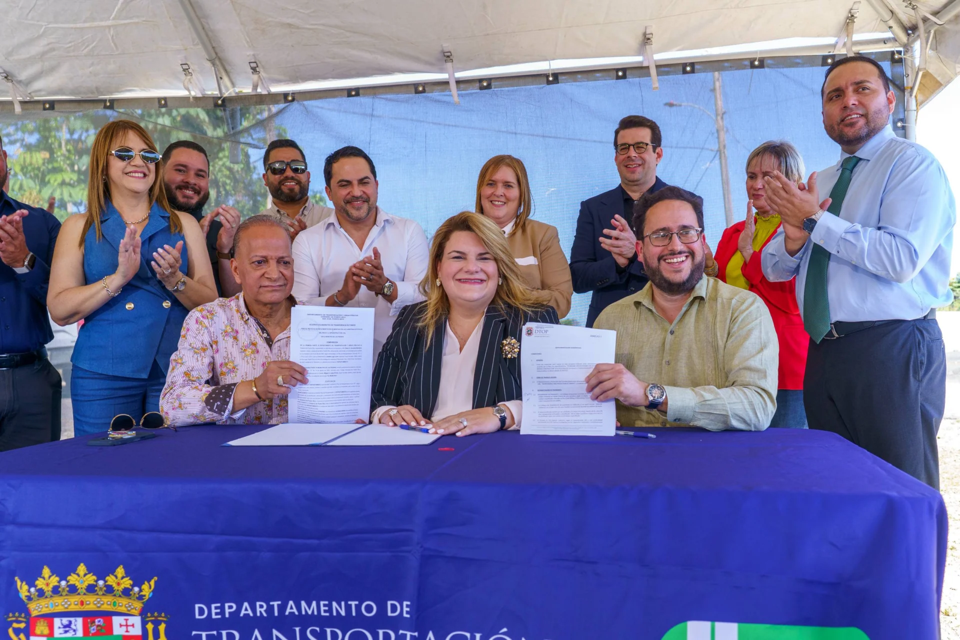 Gobernadora y alcalde de Las Piedras inician la primera rehabilitación en 25 años de la PR-905