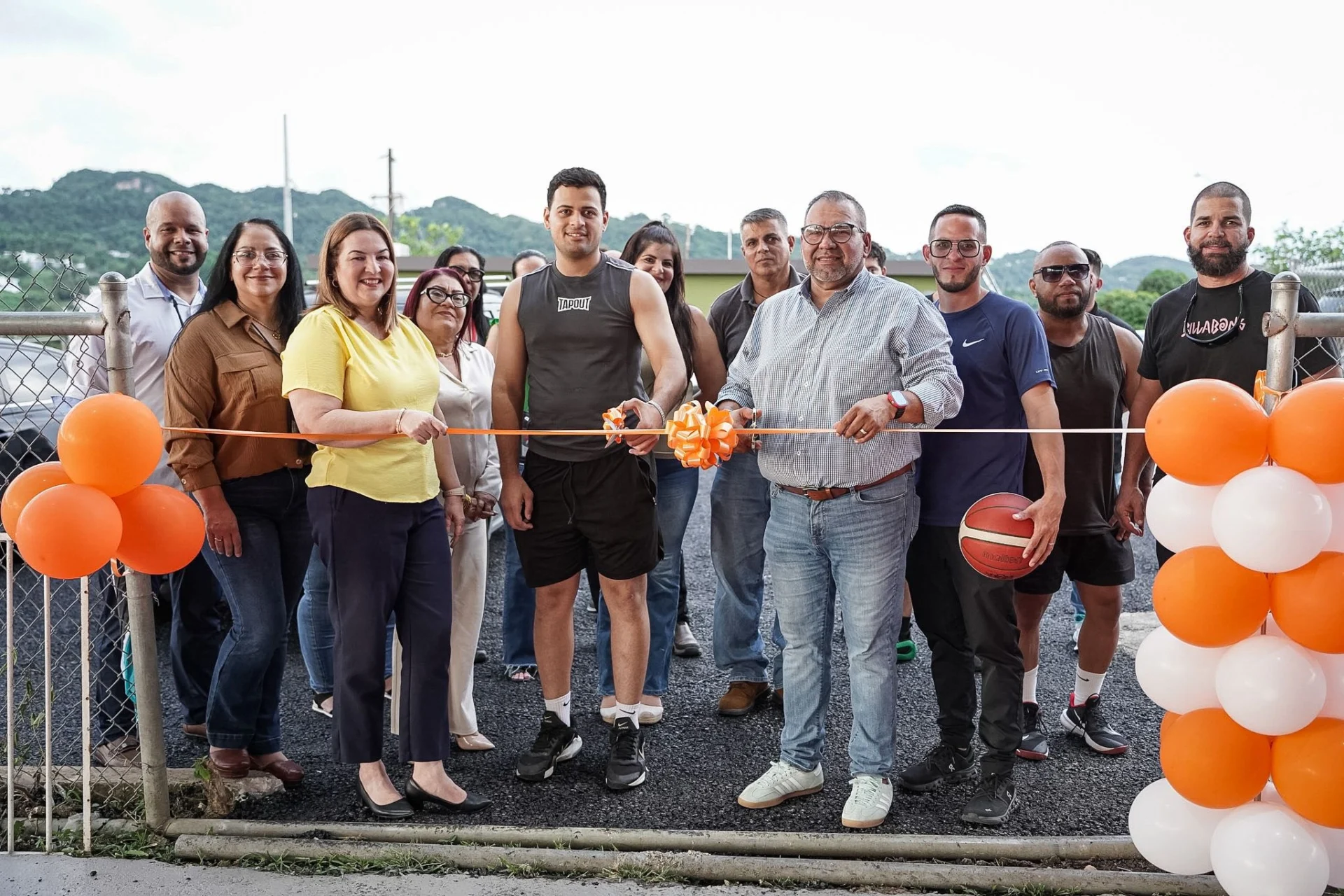 Moca invierte en el deporte