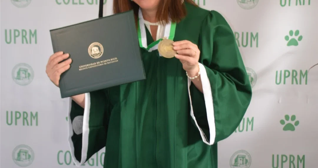 Hace historia en el RUM primera estudiante en aprobar defensa de tesis doctoral en Psicología Escolar
