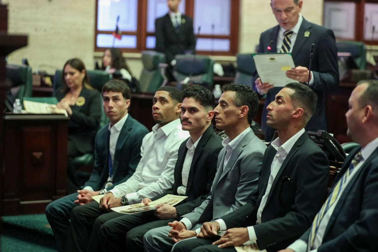 Cámara rinde tributo a los siete jinetes boricuas tras histórica hazaña en el  Kentucky Derby