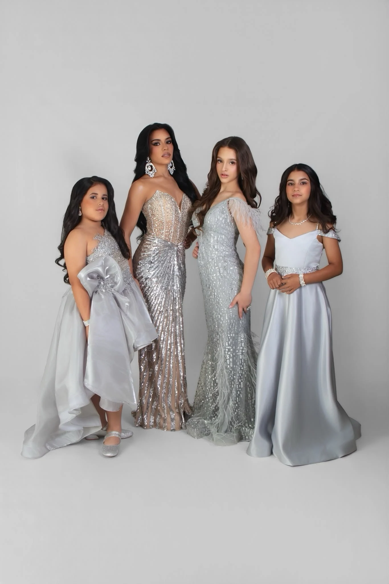 Delegación de reinas boricuas destaca en Mini Model World 2026