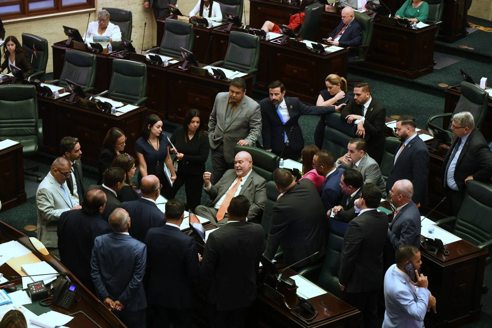 Cámara de Representantes aprueba ley para proteger el privilegio de  confidencialidad de periodistas