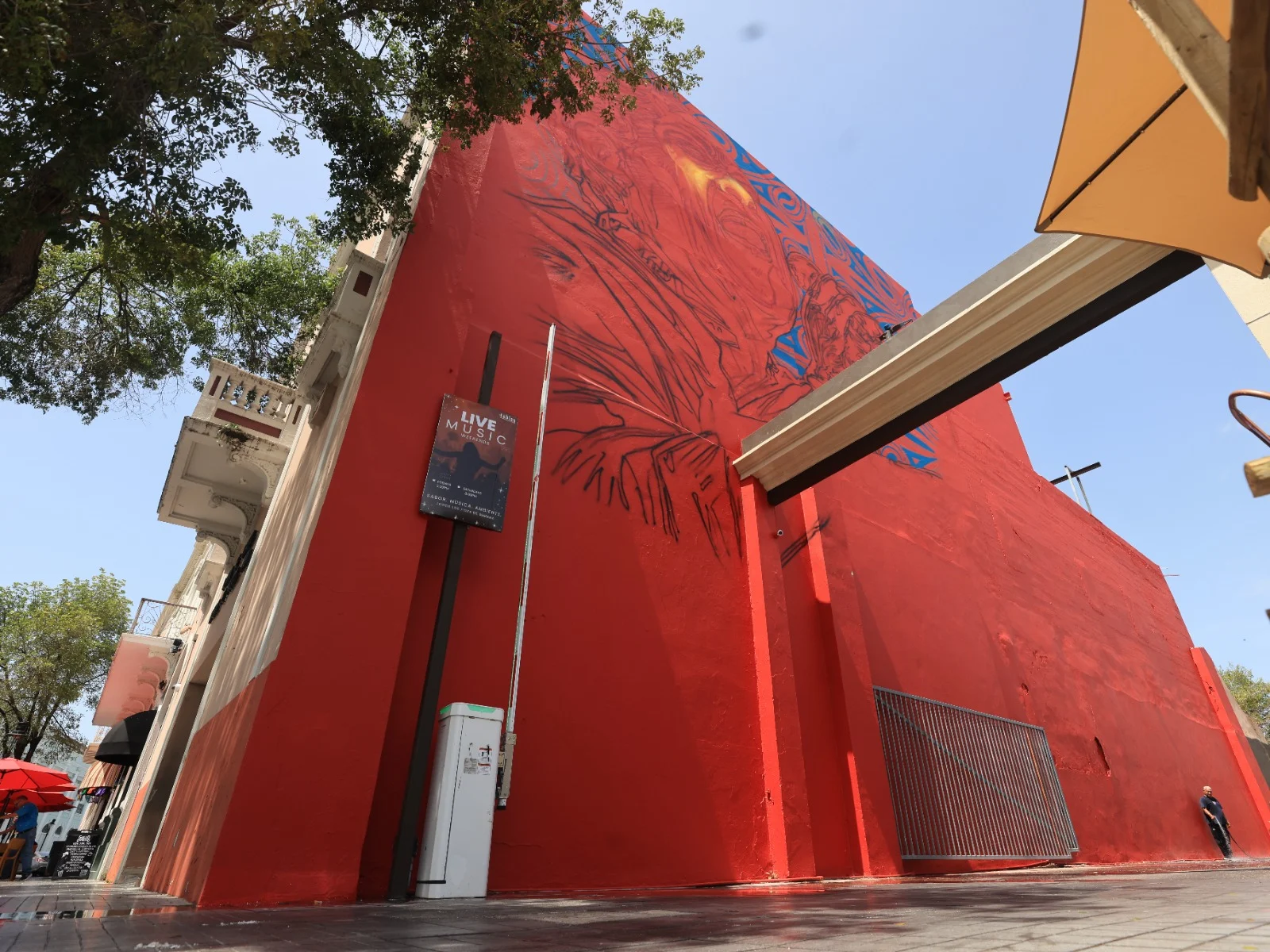 Alcaldesa de Ponce comisiona mural en honor a José «Cheo» Feliciano en la calle Unión