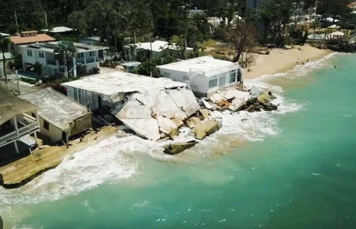 Organizaciones reclaman moratoria inmediata ante emergencia costera en Puerto Rico