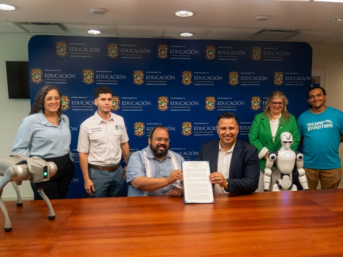Impulsan la innovación educativa enfocada en tecnología en las escuelas públicas