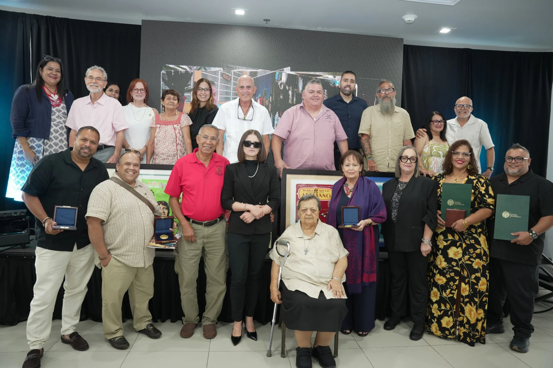 Instituto de Cultura Puertorriqueña y el Departamento de Desarrollo Económico homenajean artesanos boricuas