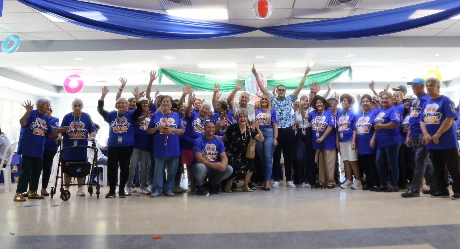 Un centenar de adultos mayores participan en primer campamento de verano en Camuy
