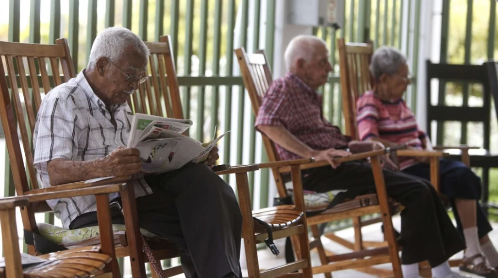 Califica de “desarticulada” la respuesta pública y social al envejecimiento en PR