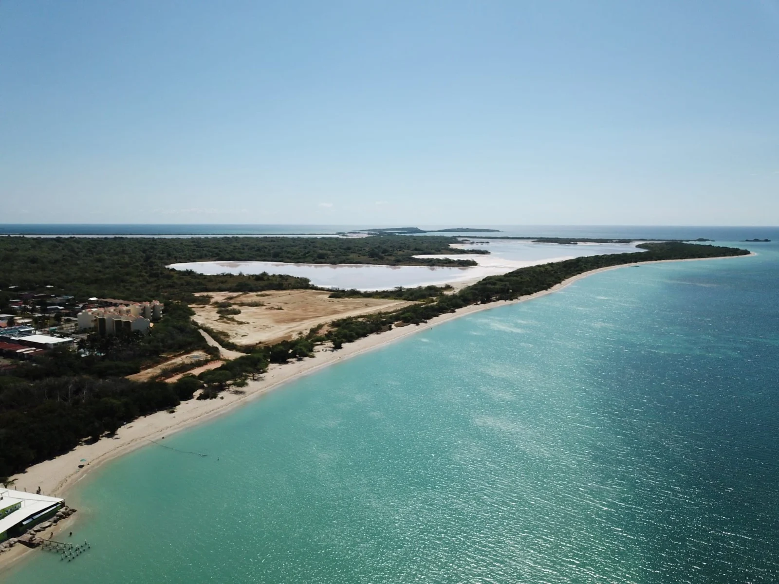 Cabo Rojo se prepara para recibir visitantes durante el verano