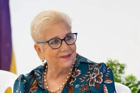 Contralora confirma señalamientos de la alcaldesa Julia Nazario sobre malos manejos en el DRNA sobre erosión costera