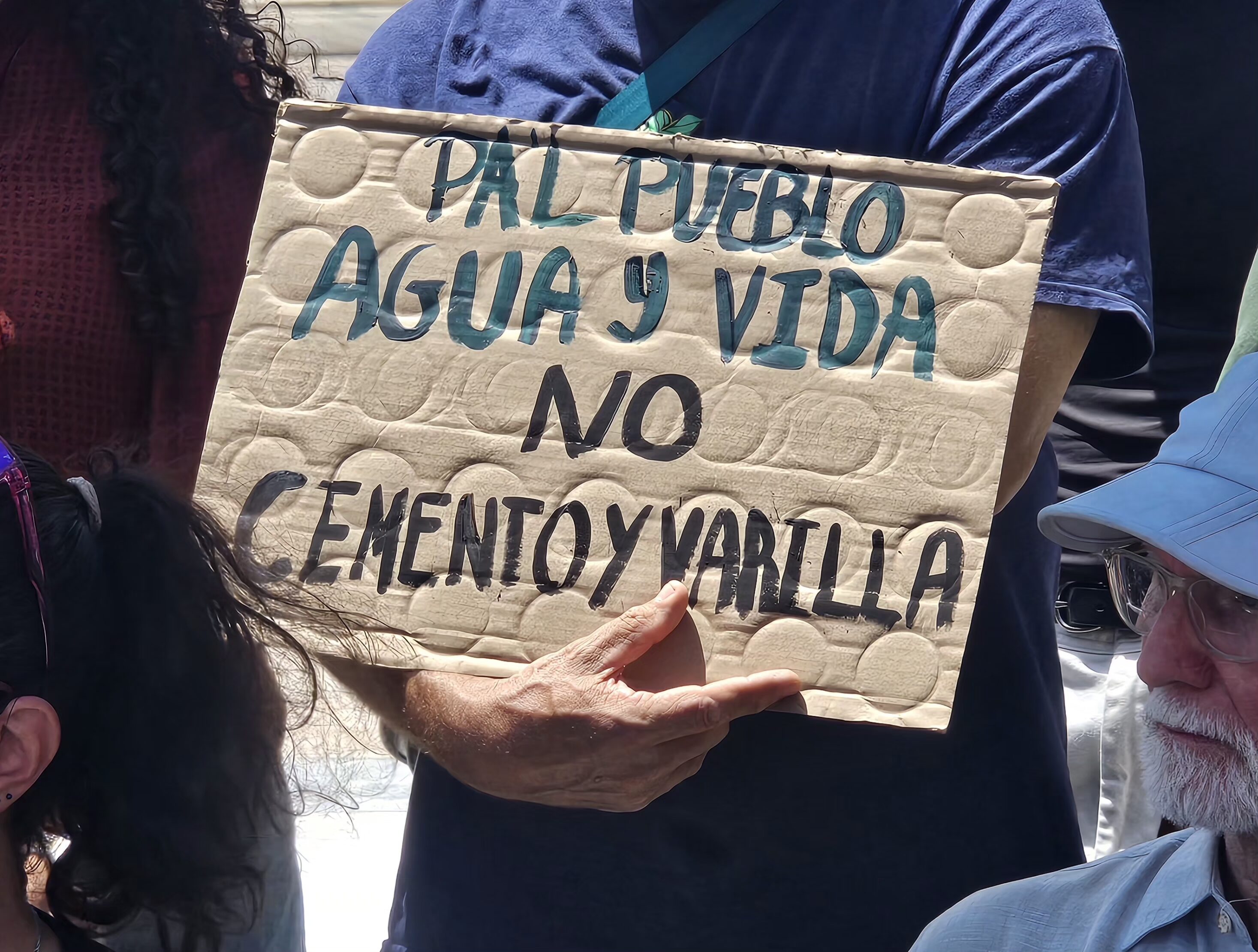 Cuestionan insistencia del Gobierno en proyecto de permisos en medio de una sequía