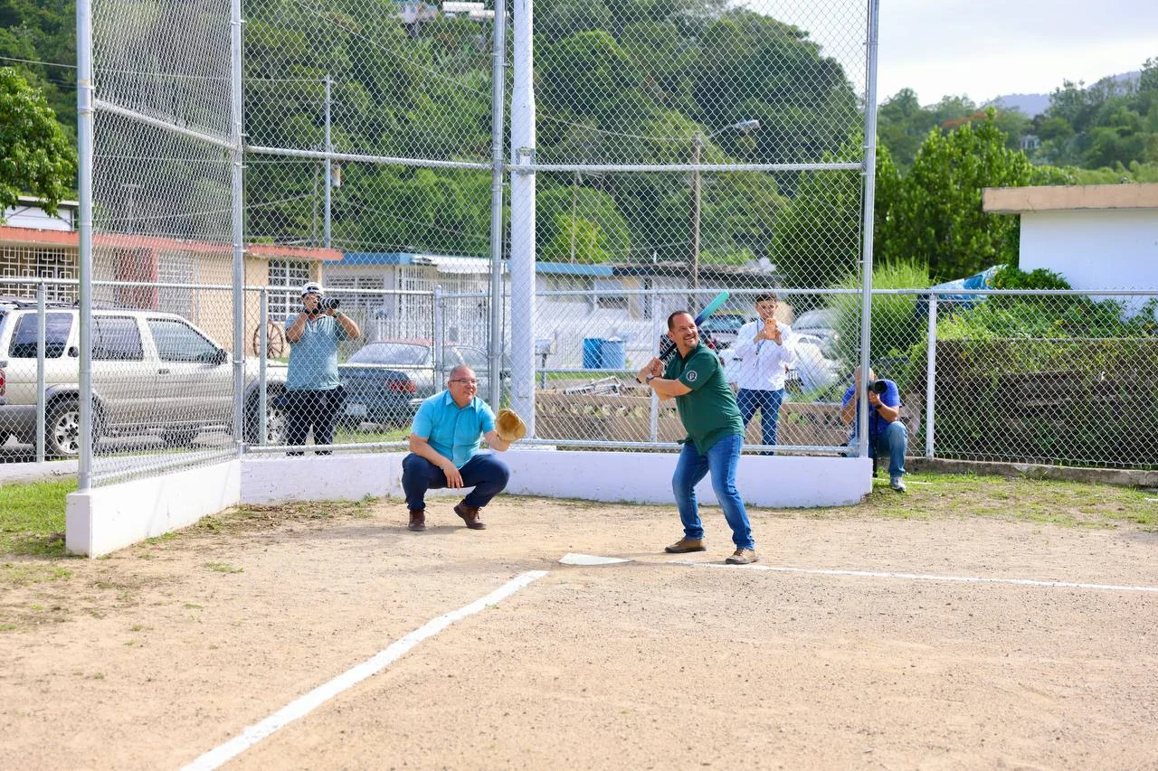 Invierten $4.18 millones en rehabilitación de instalaciones deportivas en Utuado
